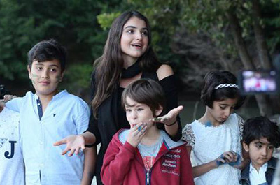 BAU'lu Yönetmen Sude Kızık Aylan Bebeğin Filmini Çekti